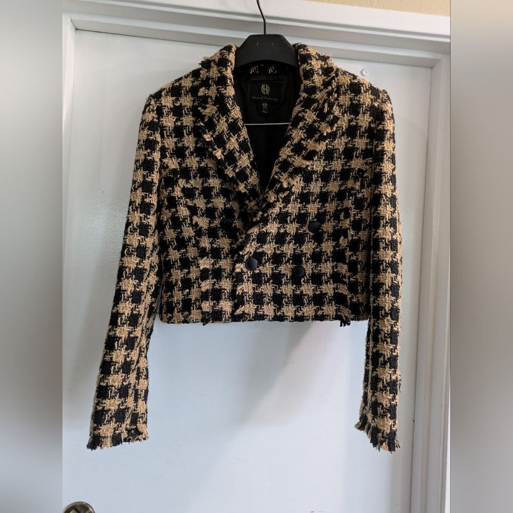 House of Harlow 1960 Black and Tan Houndstooth Jacket New without tags